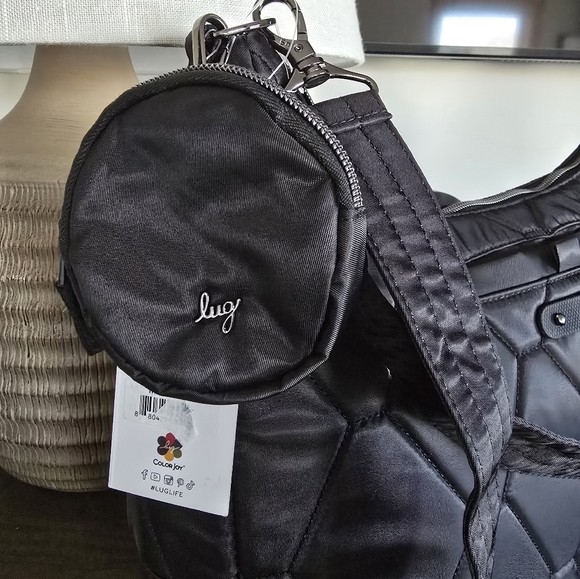 Lug Winger - Picture 3 of 6